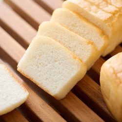 ホワイトソルガム粉と米粉のミニ食パン