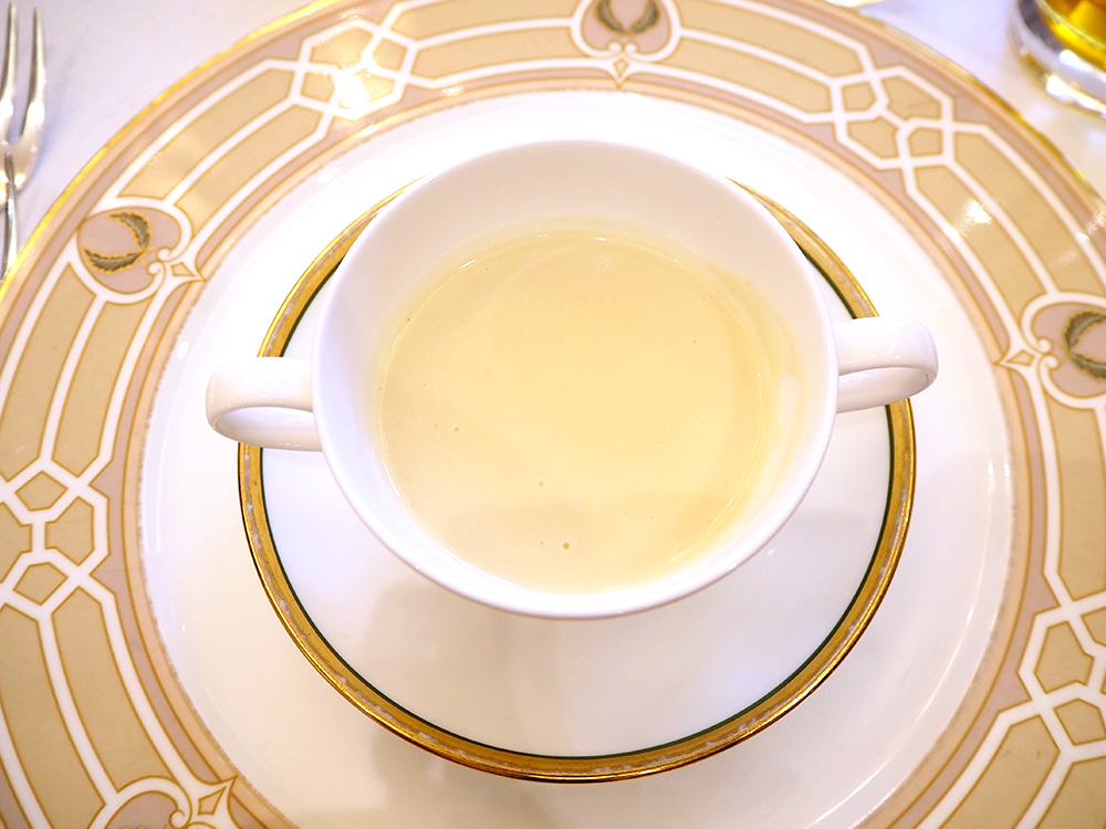 蕪とソルガムきびのクリームスープ