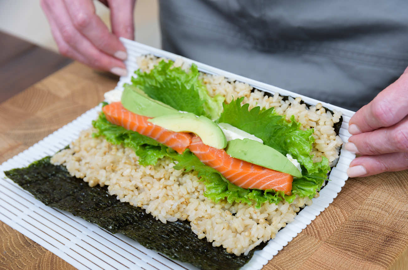 サーモンとアボカドのヘルシーFUTOMAKI